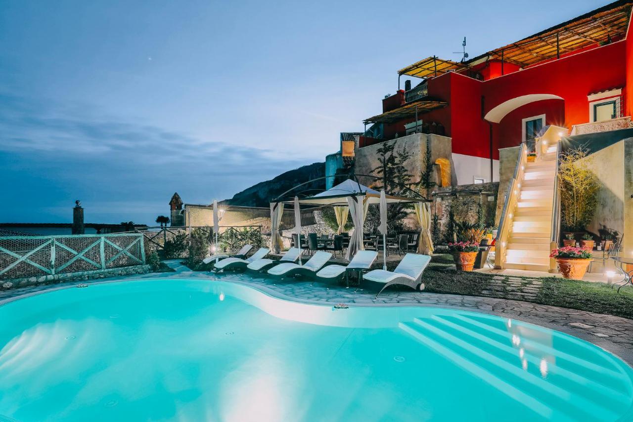 Palazzo Pascal Hotel Scala Bagian luar foto