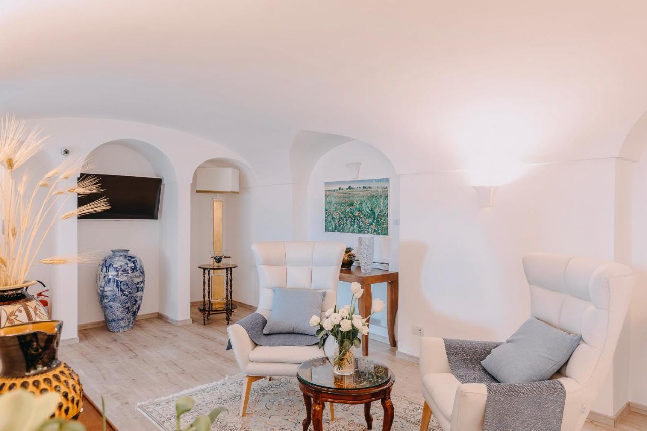 Palazzo Pascal Hotel Scala Bagian luar foto